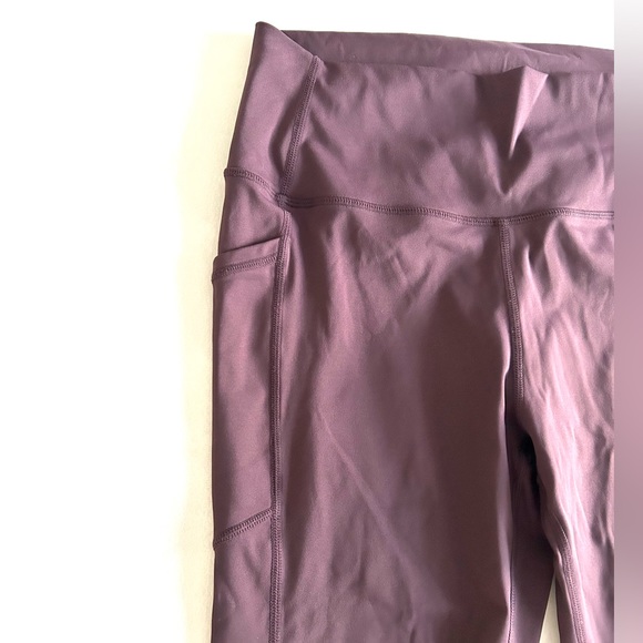 Zyia Active Pocket Light N Tight Plum High Rise Capri Leggings - Picture 6 of 9